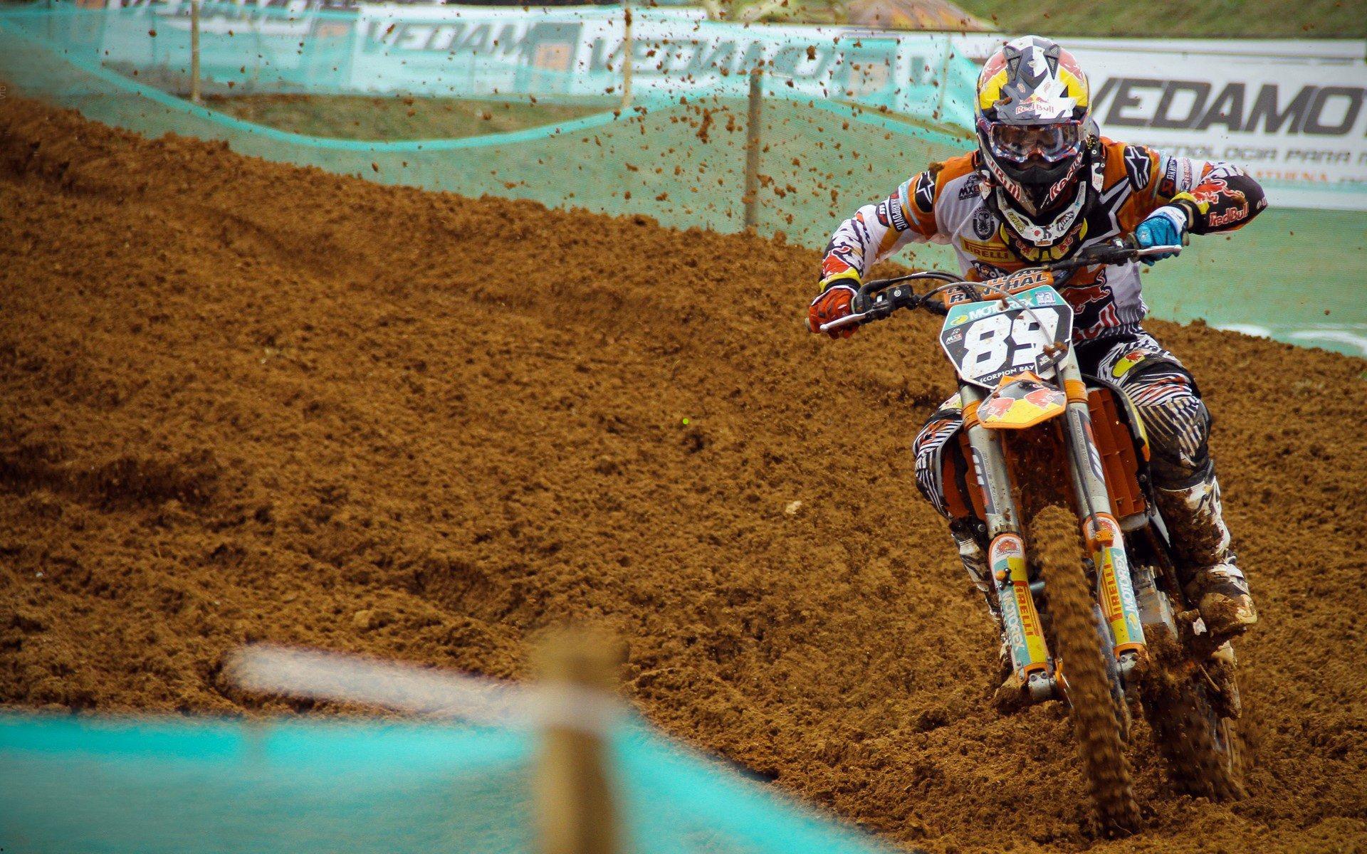 IEM卡托维兹次日战报，G2艰难破冰终获首胜 KDM与M19遗憾出局